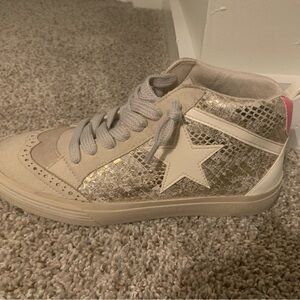 Shu shop mid tops. Size 6.5. Brand new. Never worn. Too big.
